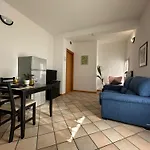 Casa Mirandola Al Borghetto