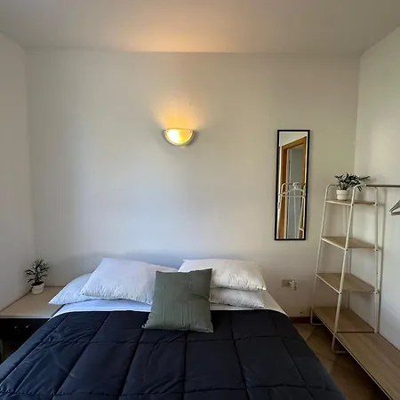 شقة Casa Mirandola Al Borghetto فيتشنزا